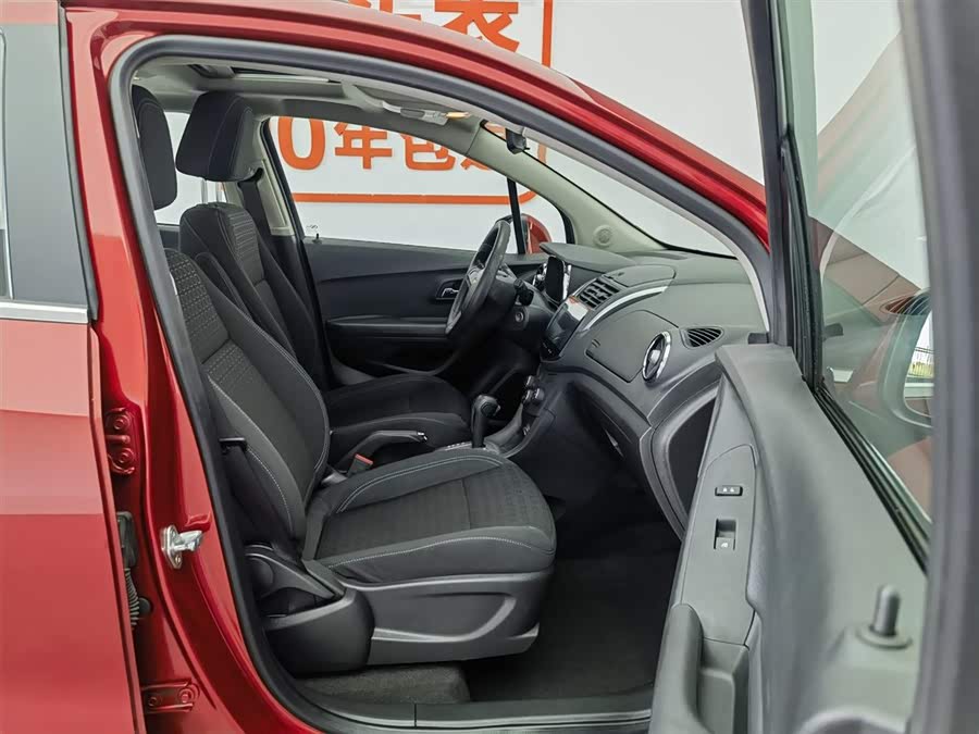 Chevrolet Tracker 2016 car image #24