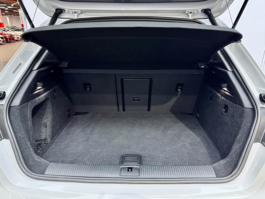Audi A3 2020 car image #24