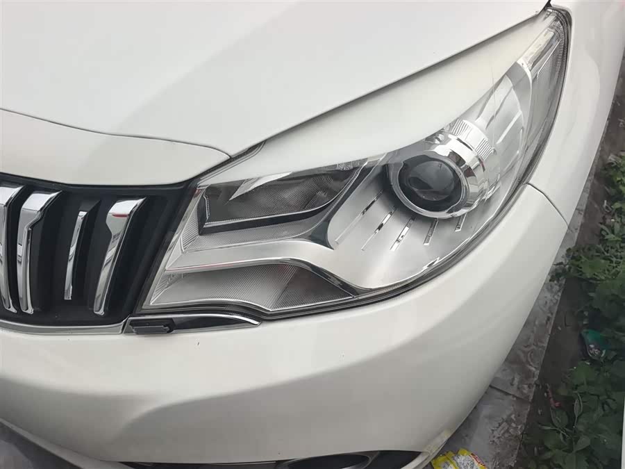 SWM斯威汽车 SWM斯威X2 2022 #24 SWM斯威汽车 SWM斯威X2 2022 汽车图片 #24