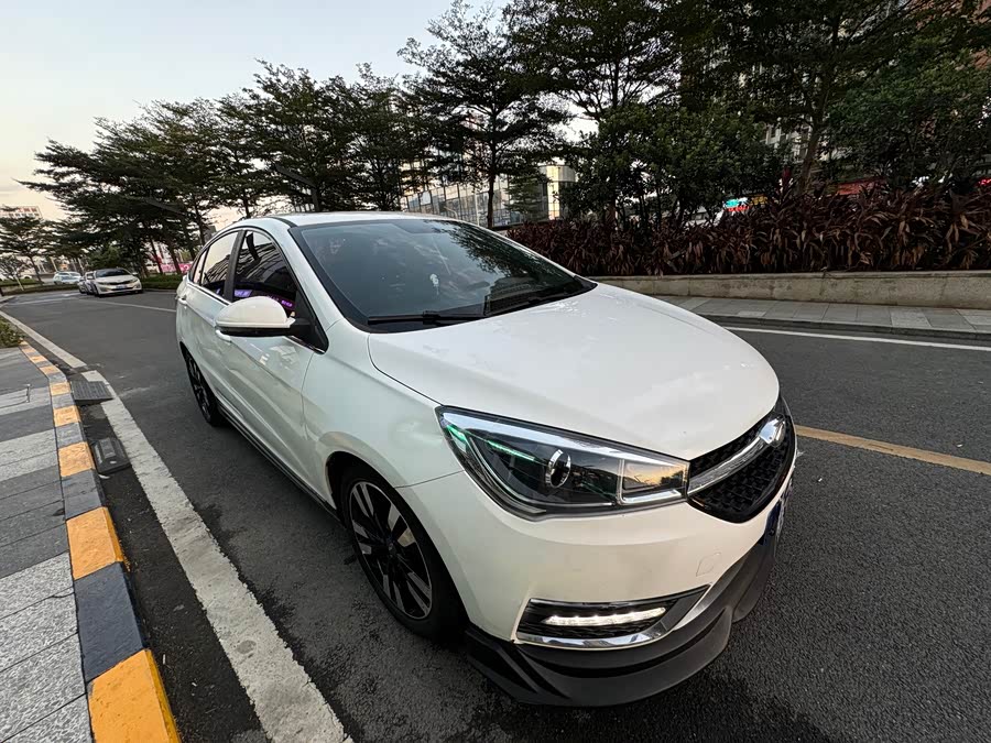 奇瑞 艾瑞泽5 2018 汽车图片 #24