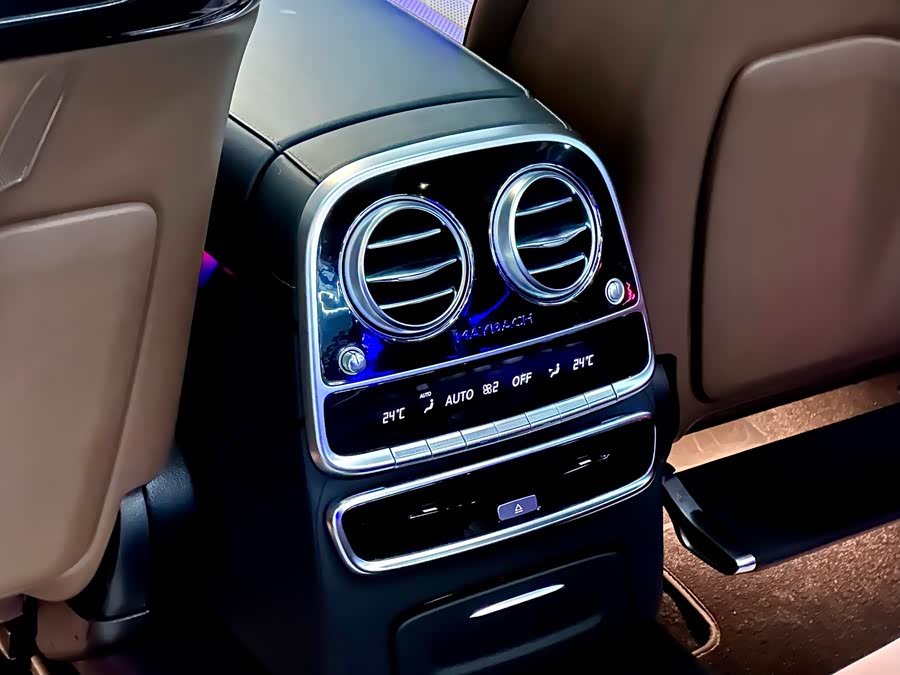 Mercedes-Benz Maybach S Class 2019 car image #24