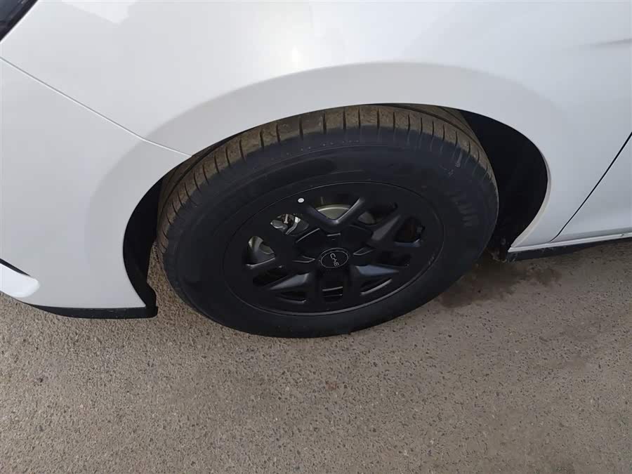 BYD Seal 05 DM-i 2025 #24 BYD Seal 05 DM-i 2025 car image #24