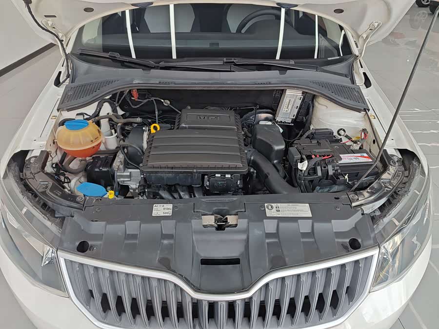 Skoda Fabia 2016 صورة سيارة #24