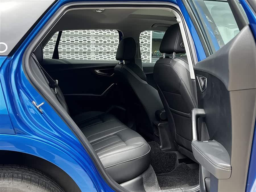 Audi Q2L 2023 #24 Audi Q2L 2023 car image #24