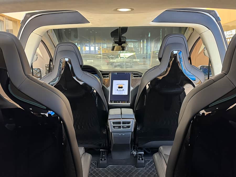 特斯拉 Model X 2017 汽车图片 #24