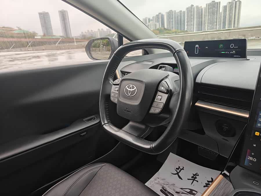 Toyota bZ3 2023 immagine di auto #24