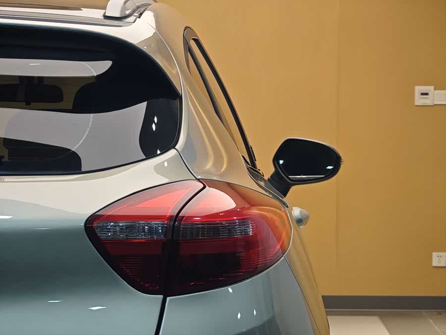 GEELY 2017 car image #24