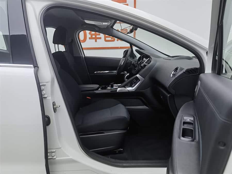 Peugeot 3008 2014 car image #24