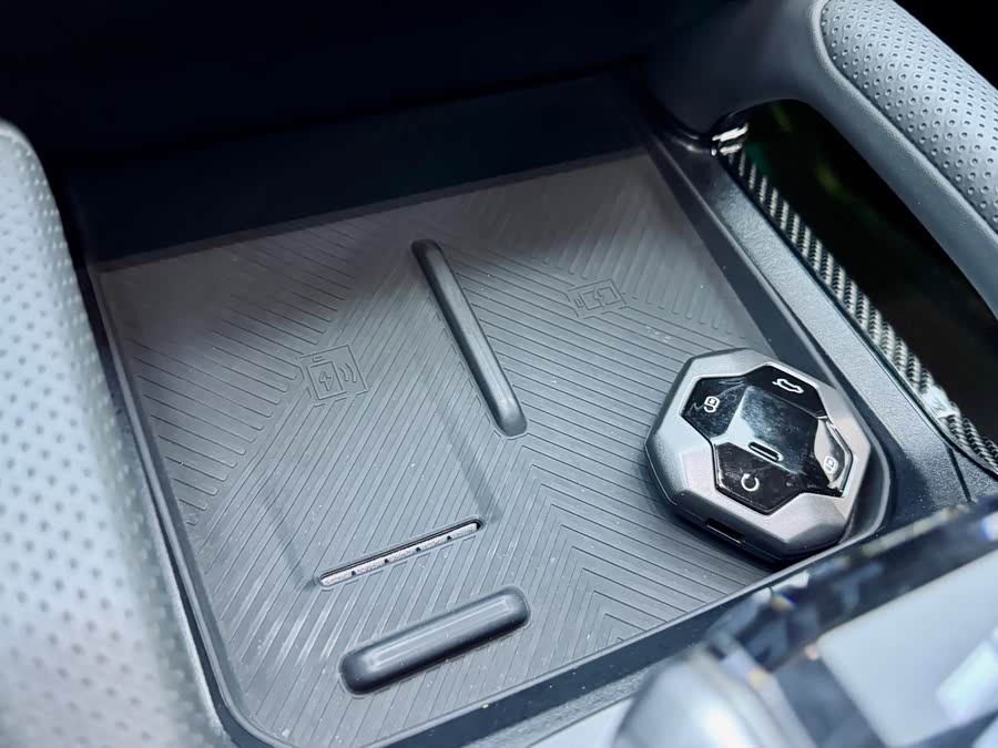 Jetour Traveller 2023 car image #24