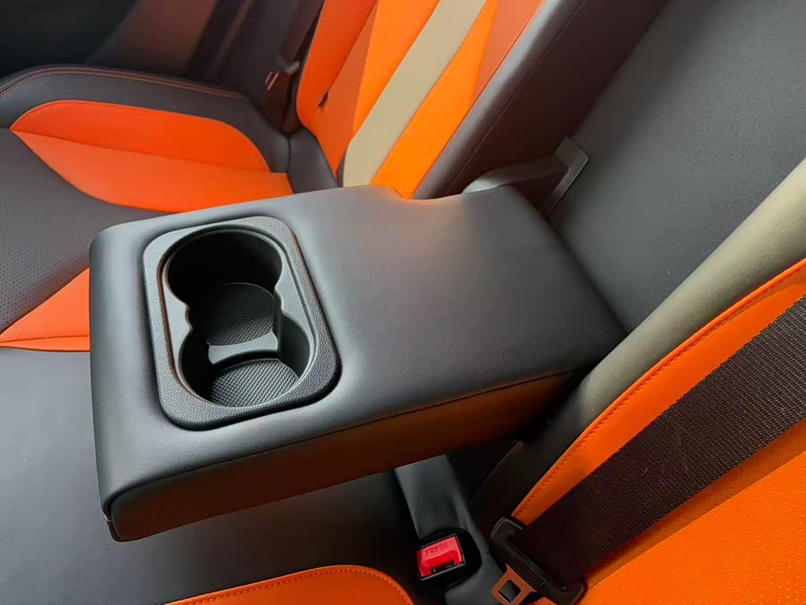 Changan UNI-V 2023 car image #24