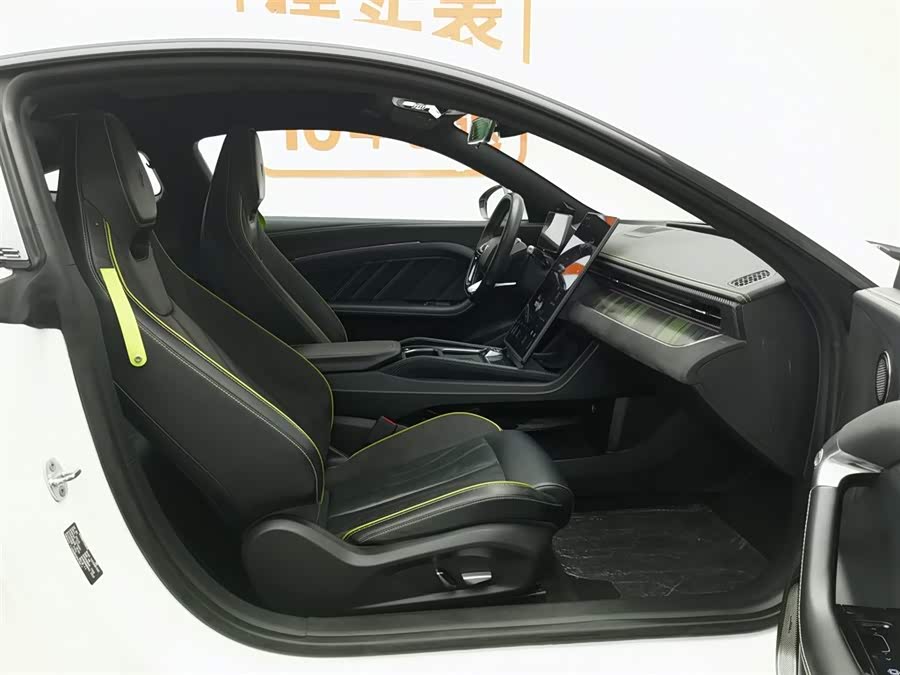 哪吒汽车 哪吒GT 2023 汽车图片 #24