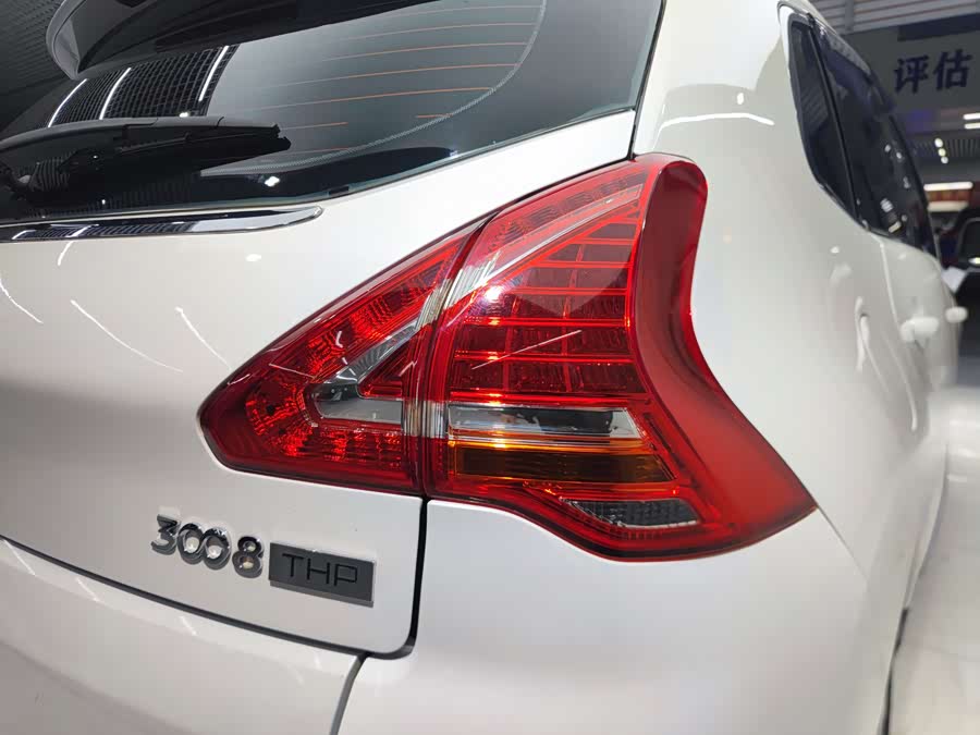 Peugeot 3008 2014 #24 Peugeot 3008 2014 car image #24