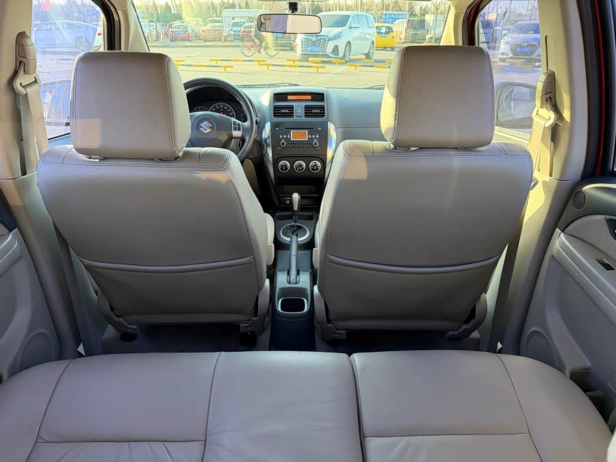 铃木 天语 SX4 2009 汽车图片 #24