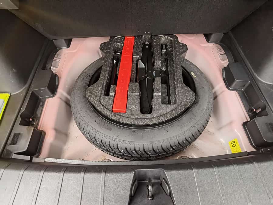 GEELY Coolray 2020 car image #24