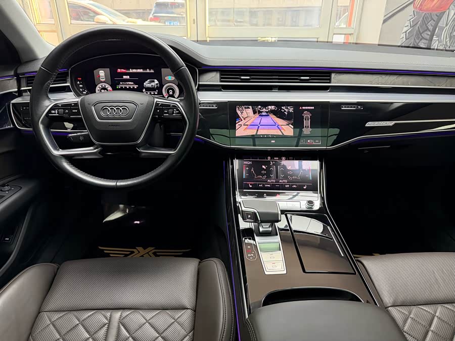 Audi A8 2021 imagem de carro #24