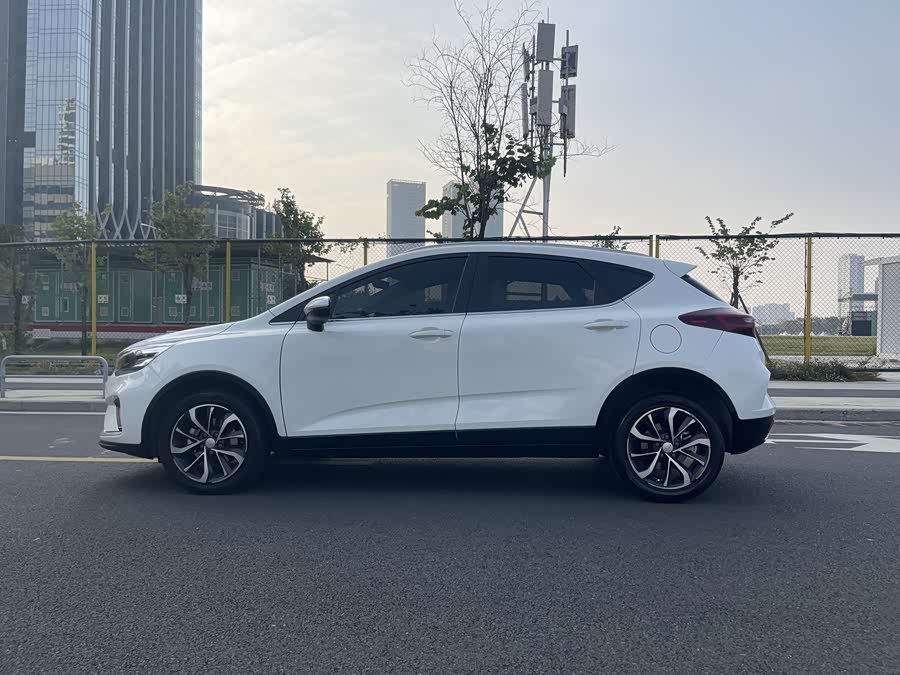 GEELY 2020 car image #24