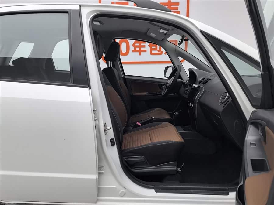 铃木 天语 SX4 2016 汽车图片 #24