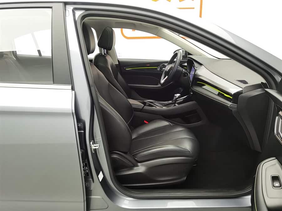 Roewe i5 2023 car image #24