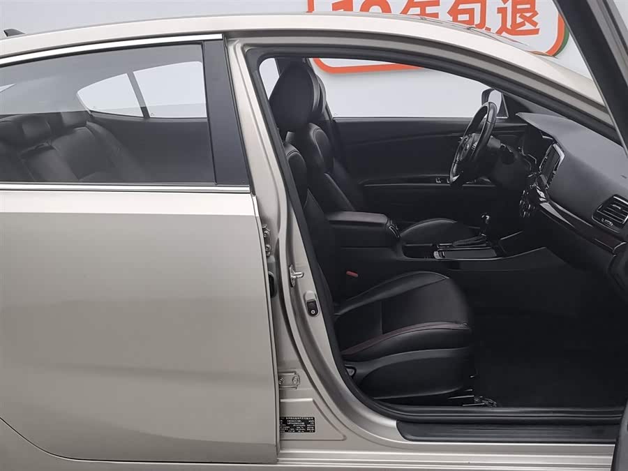 起亚 凯绅 2017 汽车图片 #24