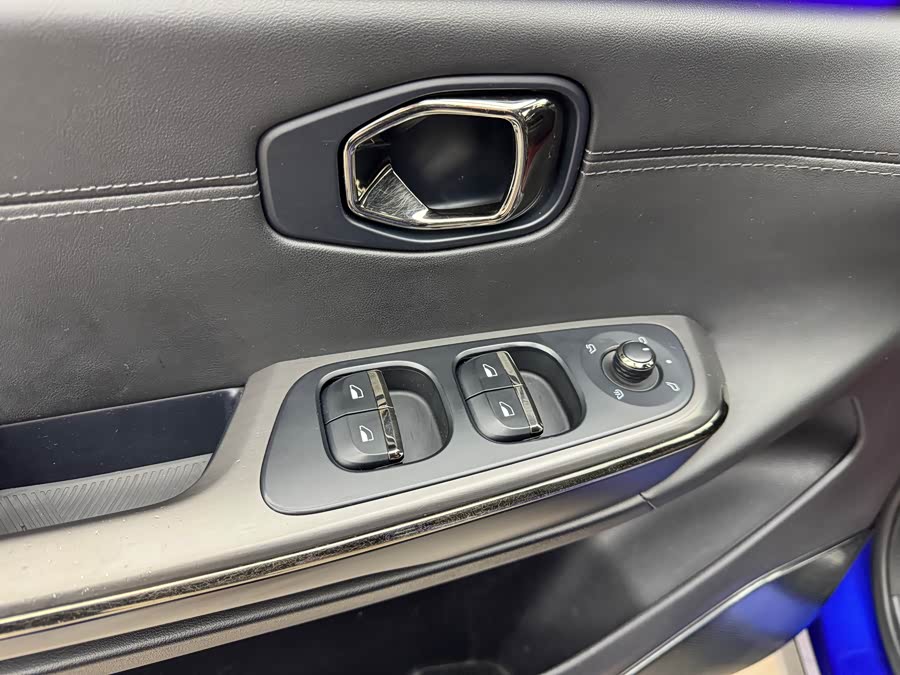 蔚来 蔚来EC6 2021 汽车图片 #24