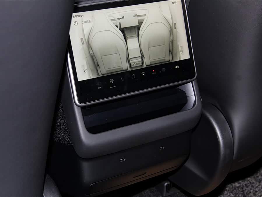 特斯拉 Model Y L 2025 汽车图片 #24