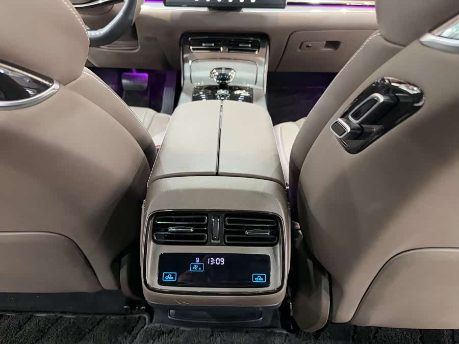 BYD Han 2021 car image #24