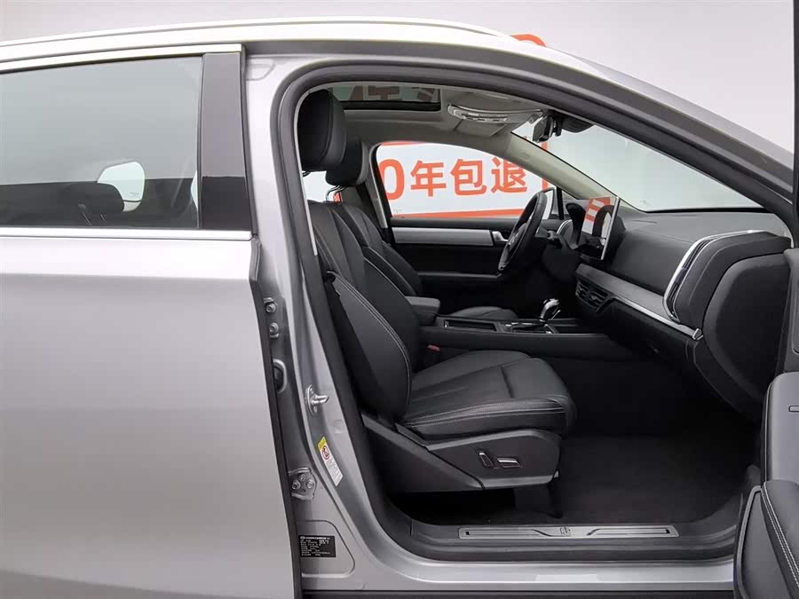 BYD Tang 2019 car image #24
