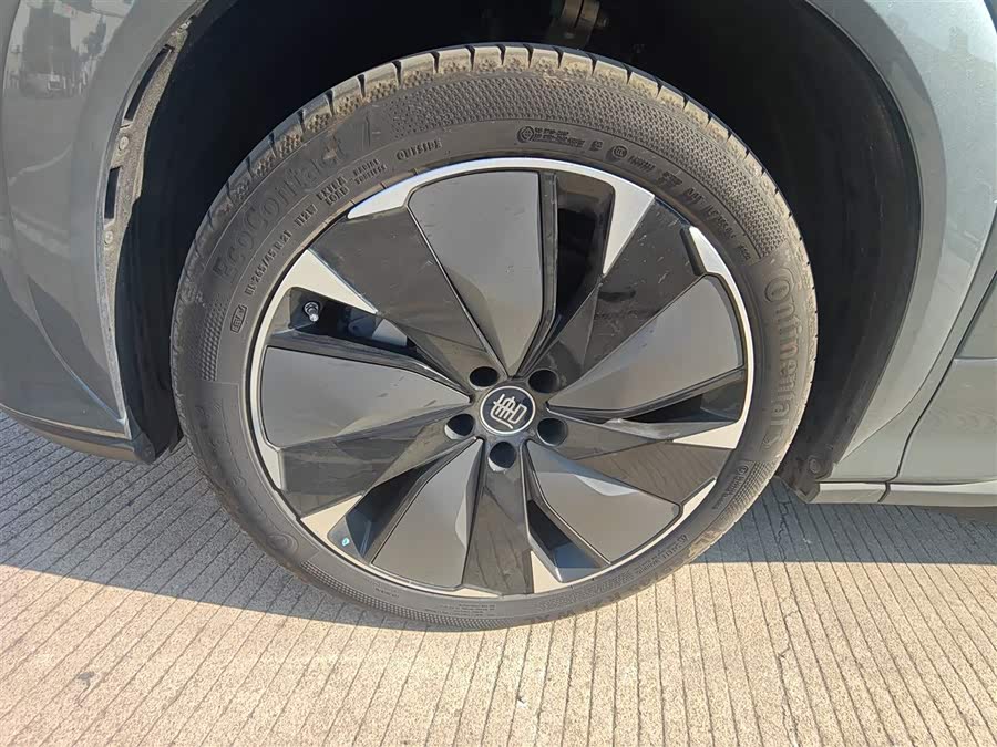 BYD Tang L 2025 #24 BYD Tang L 2025 car image #24