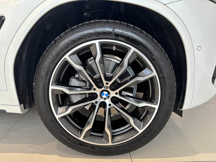 BMW X3 2024 immagine di auto #24