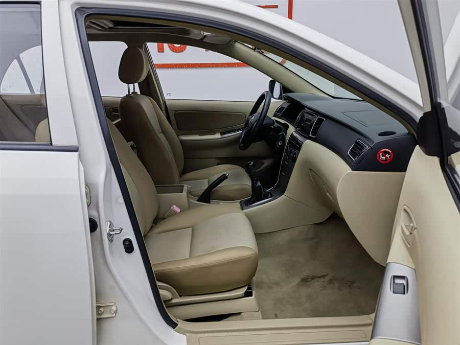 Toyota Corolla (Classic) 2014 immagine di auto #24