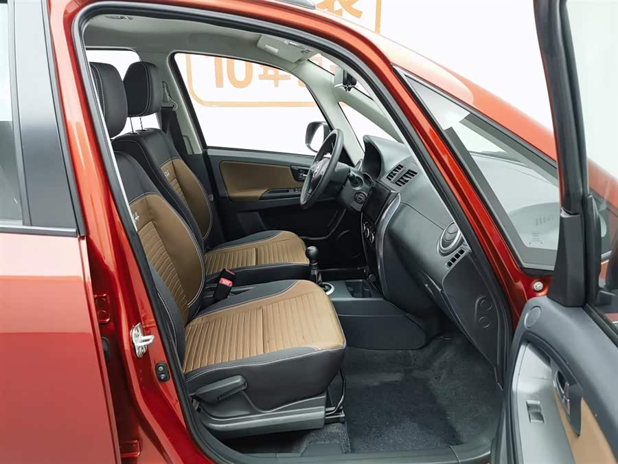 铃木 天语 SX4 2017 汽车图片 #24