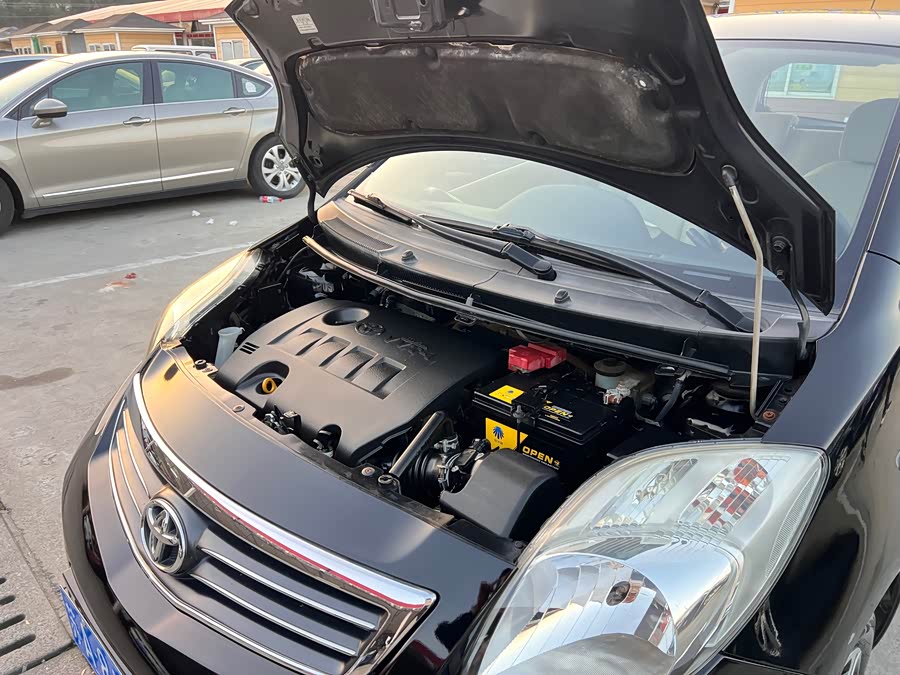 Toyota Yaris 2010 imagen de coche #24