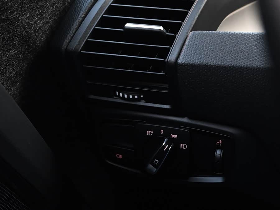 BMW i3 (Imported) 2018 car image #24