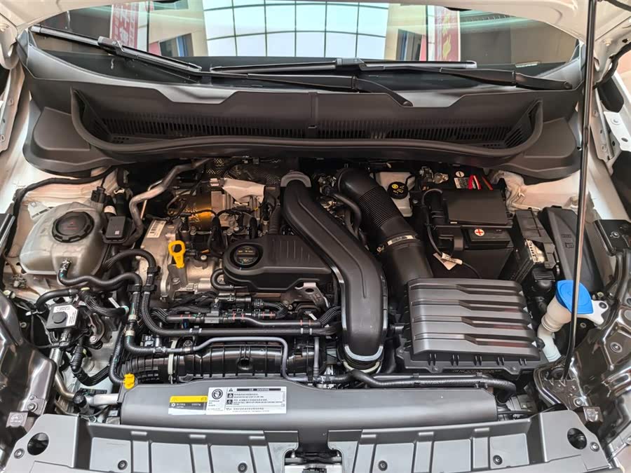 Volkswagen T-Cross 2024 car image #24