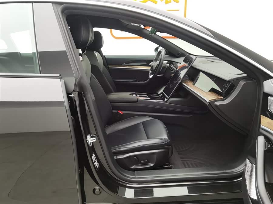 哪吒汽车 哪吒S 2023 汽车图片 #24