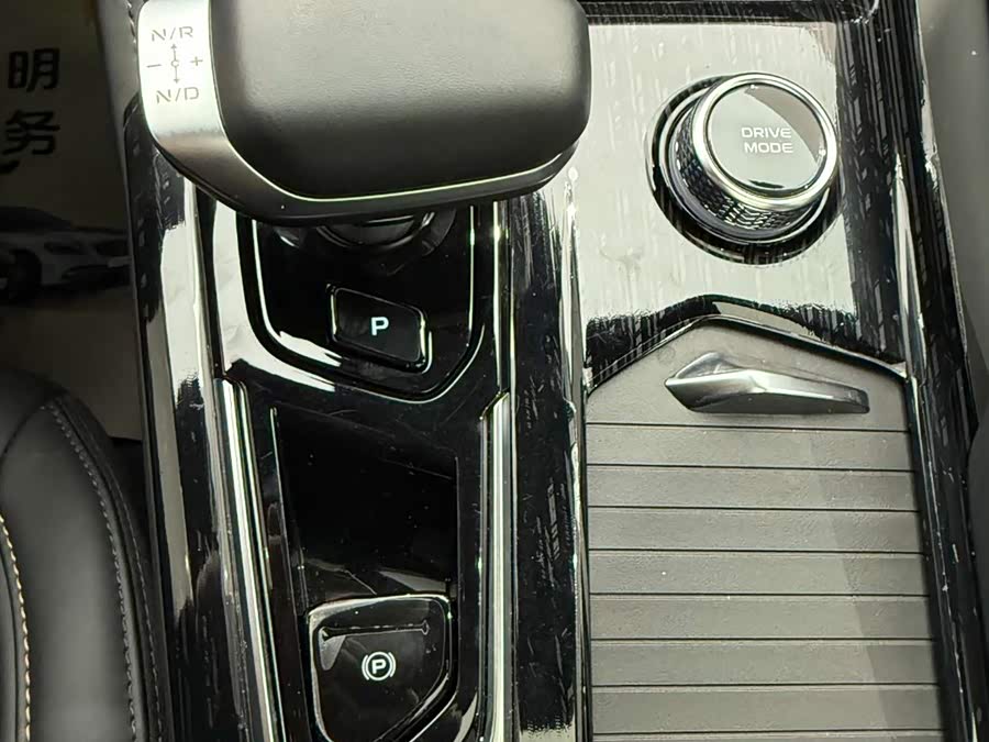 GEELY Monjaro 2025 #24 GEELY Monjaro 2025 car image #24