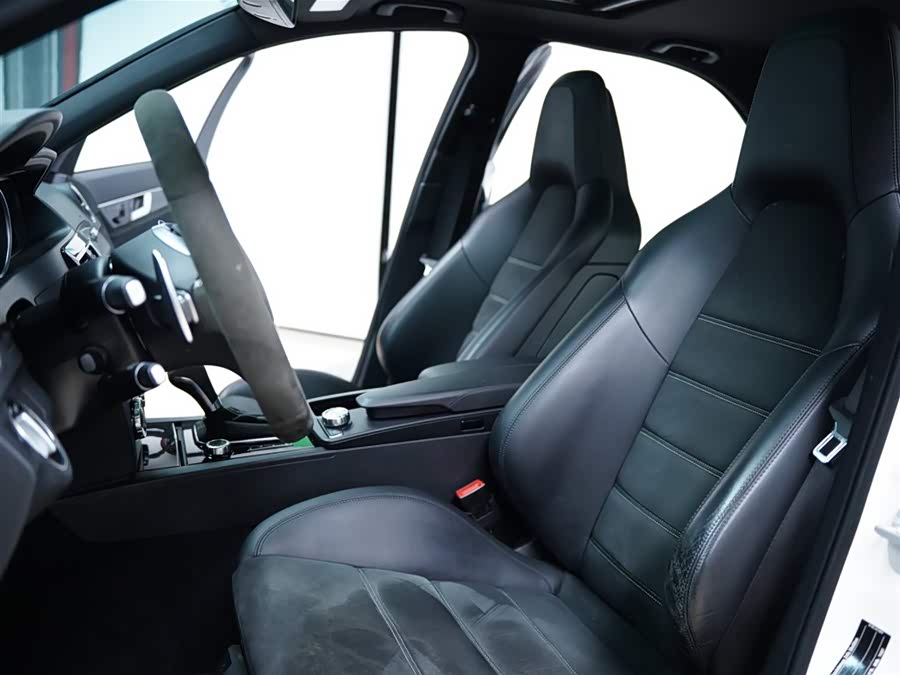 Mercedes-Benz C AMG 2014 immagine di auto #24