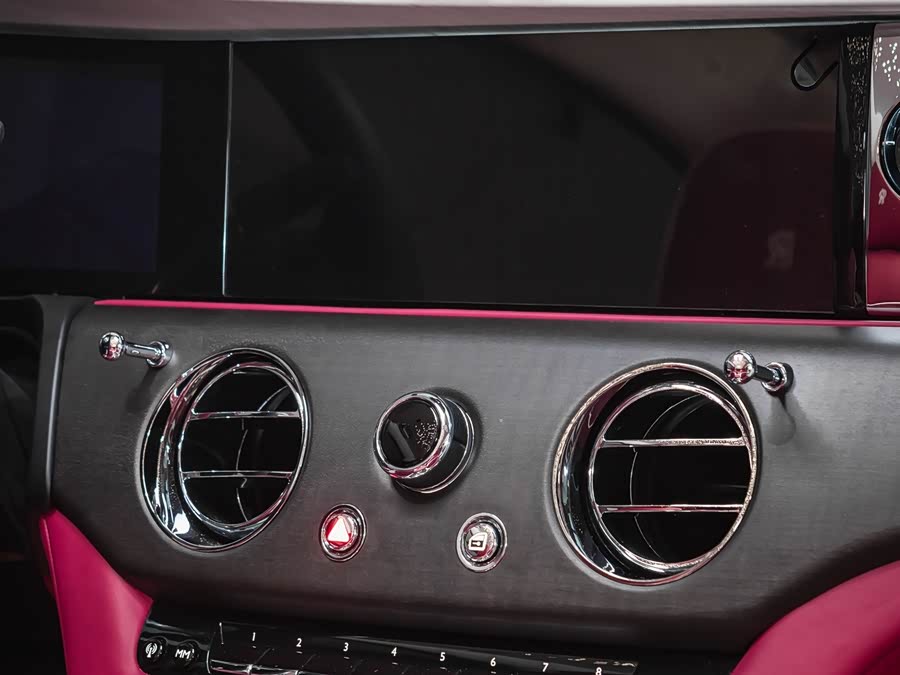 劳斯莱斯 闪灵 2024 汽车图片 #24