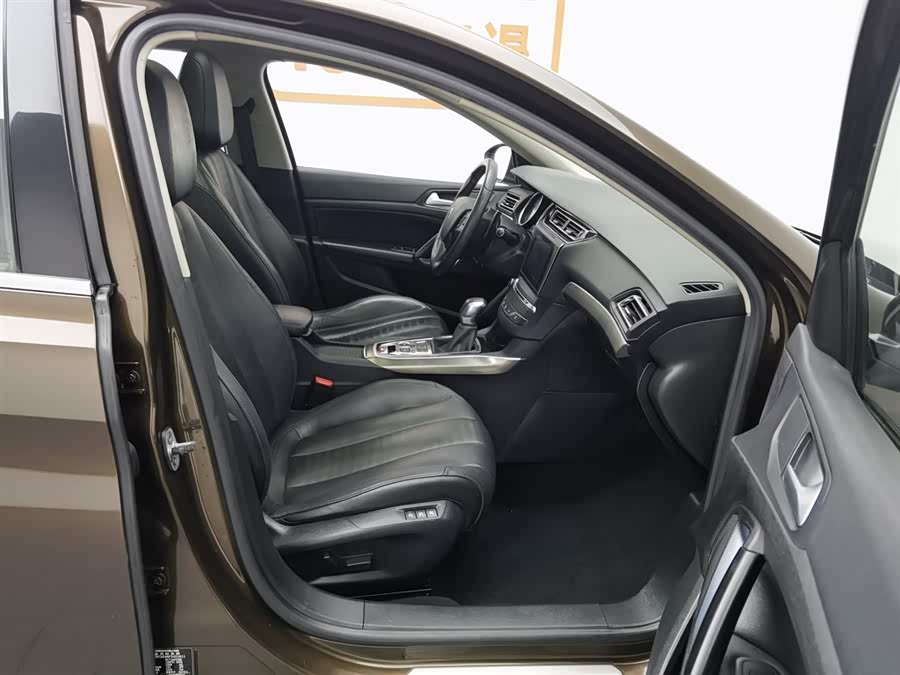 Peugeot 408 2015 car image #24