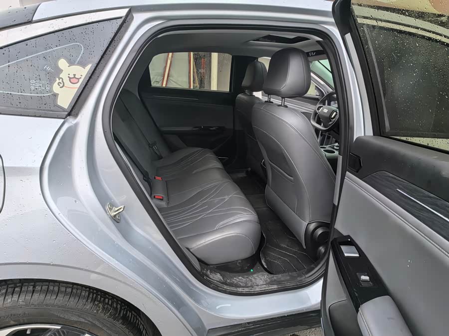 GEELY 2025 car image #24