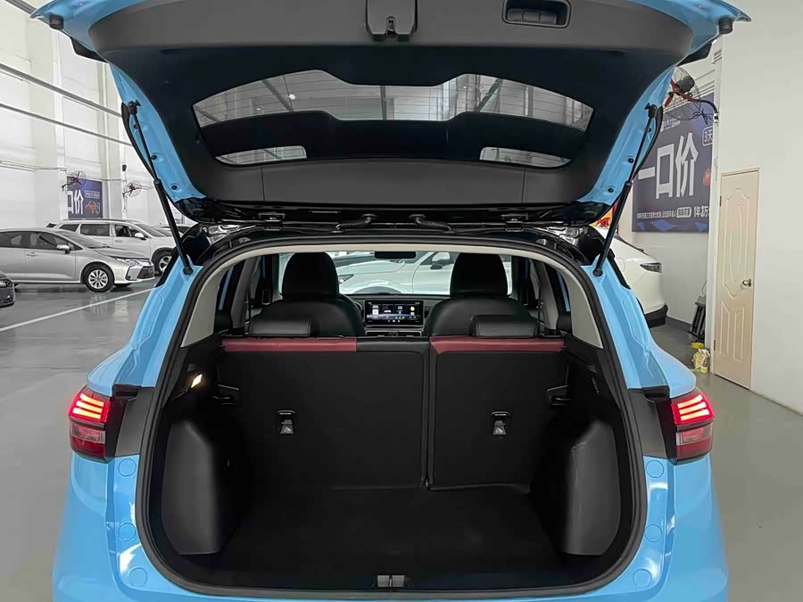 GEELY Coolray 2022 #24 GEELY Coolray 2022 car image #24
