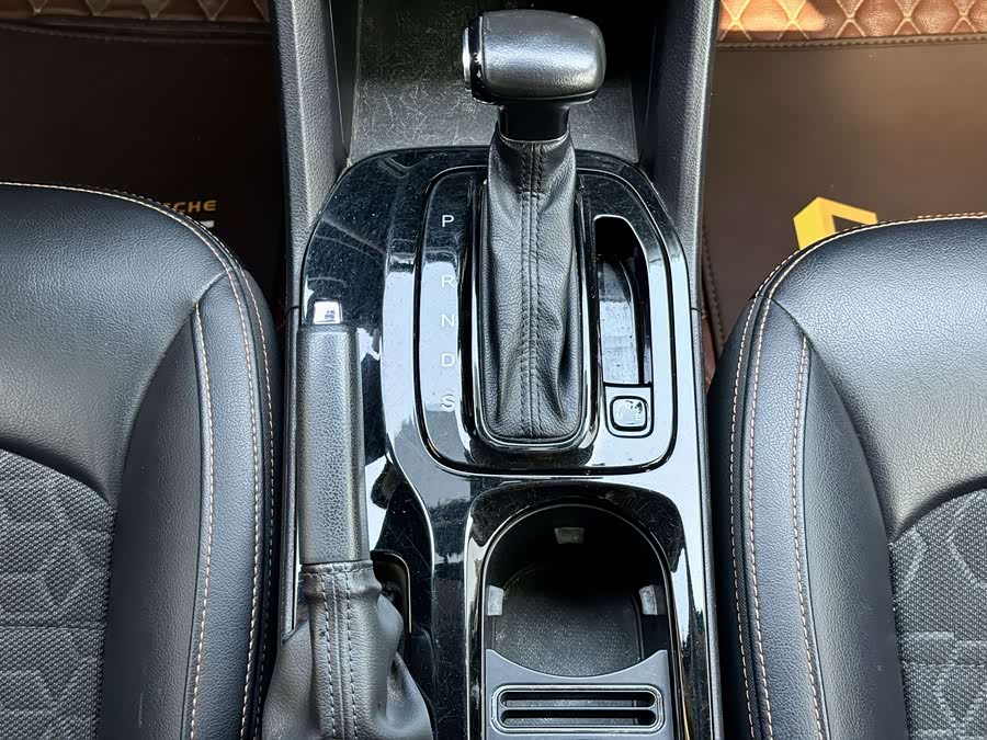 广汽传祺 传祺GS3 2018 汽车图片 #24