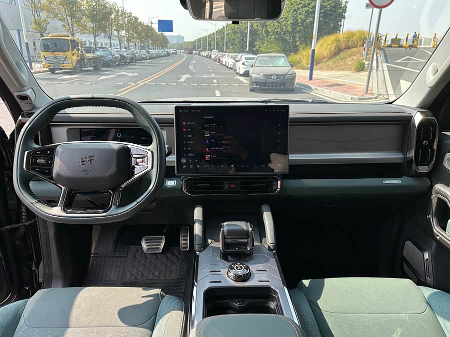 Jetour Traveller 2023 car image #24