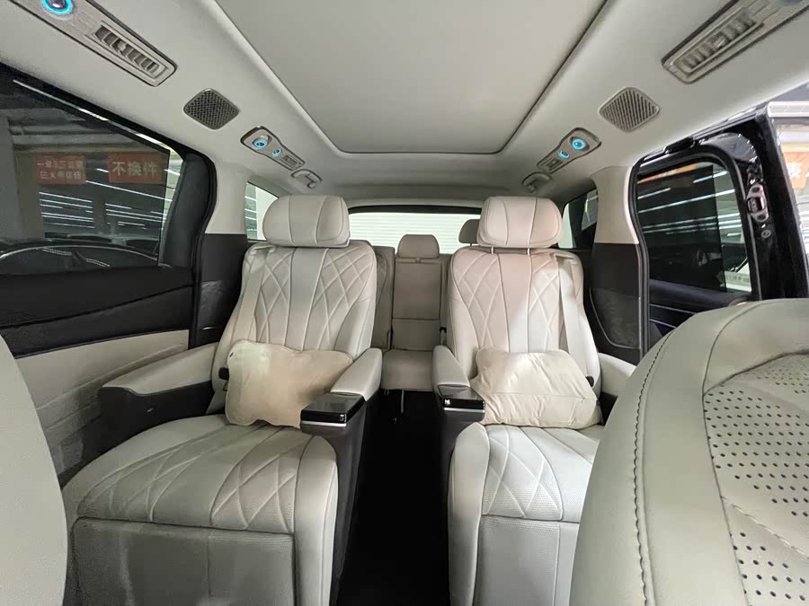 Denza D9 2025 imagen de coche #24