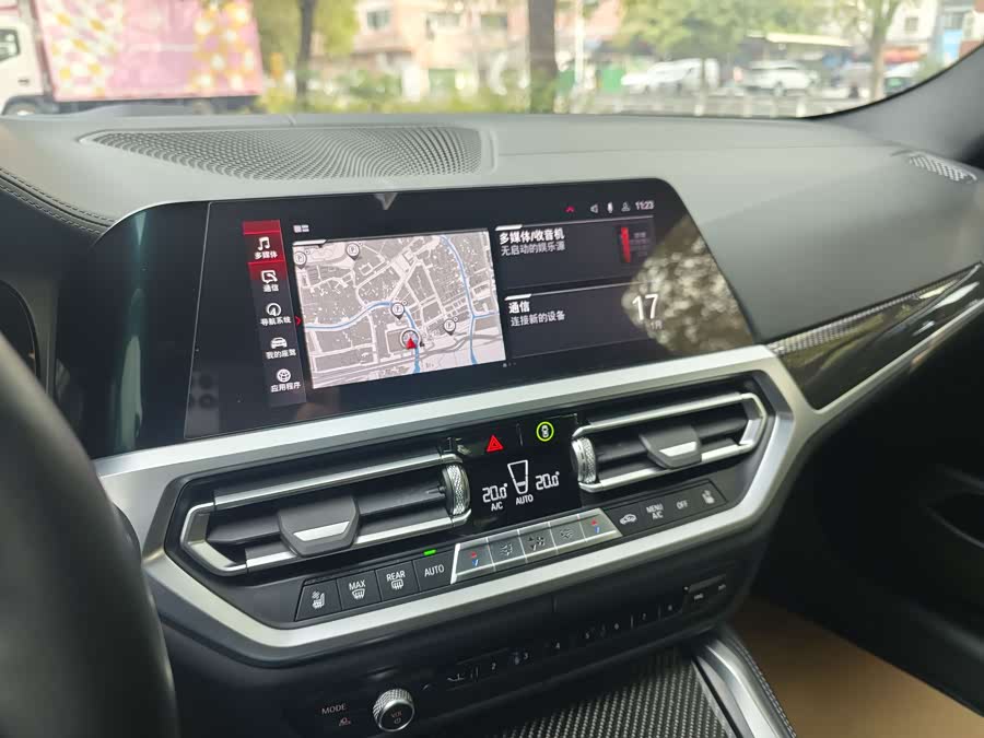 BMW M4 2022 car image #24