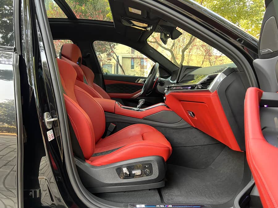 BMW X6 M 2023 #24 BMW X6 M 2023 car image #24