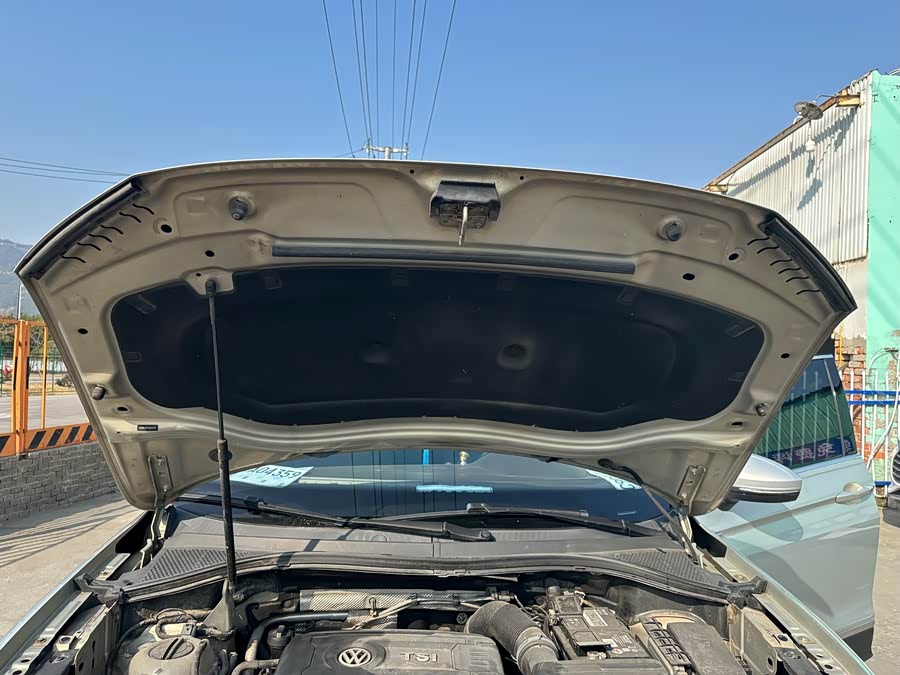 Volkswagen Tiguan L 2016 car image #24