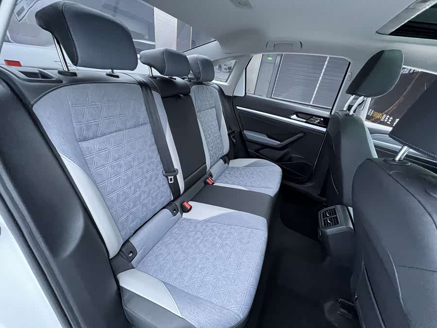 Volkswagen Lavida 2022 car image #24