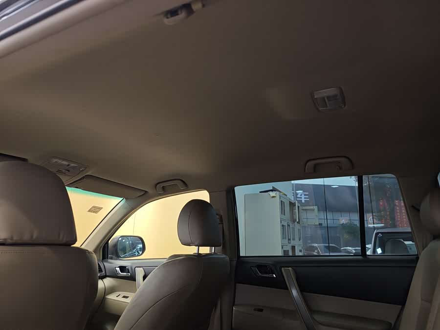 Toyota Highlander 2011 car image #24