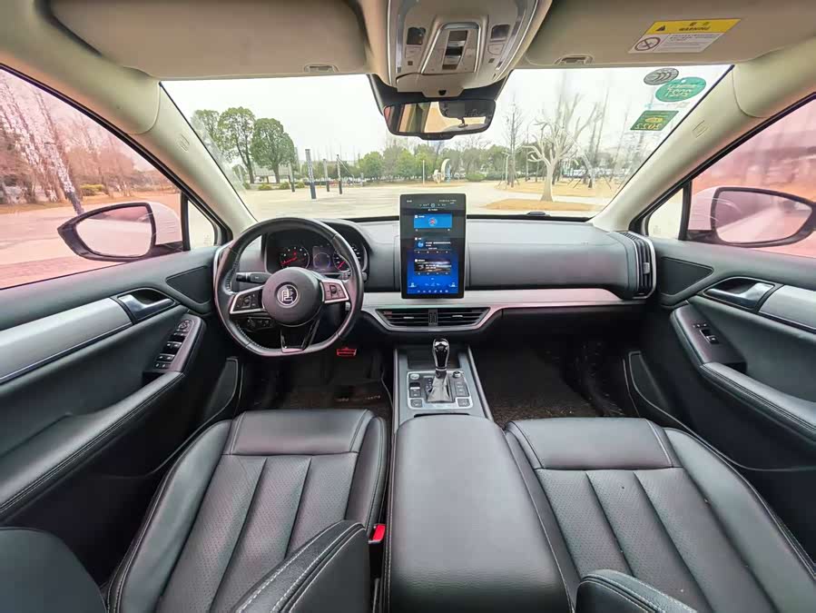 BYD Tang 2018 #24 BYD Tang 2018 car image #24